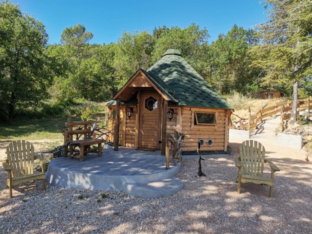La Chaumiere Magique Des Elfes Et Ses Enigmes Bed and Breakfast Servas  Εξωτερικό φωτογραφία